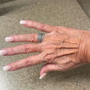 Pandora Authentic Pandora Light as a Feather Ring Silver S925